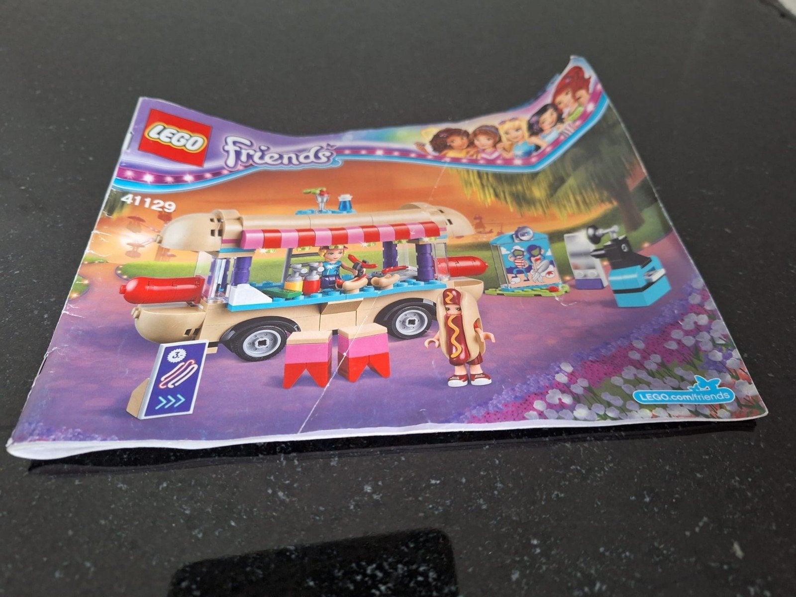 LEGO Friends Hotdog Foodtruck 41129, Ophalen of Verzenden, Zo goed als nieuw