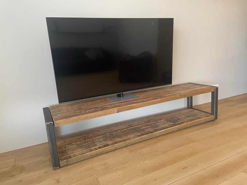 Industrieel tv meubel met dikke houten planken, Ophalen, Gebruikt, 200 cm of meer, Minder dan 100 cm