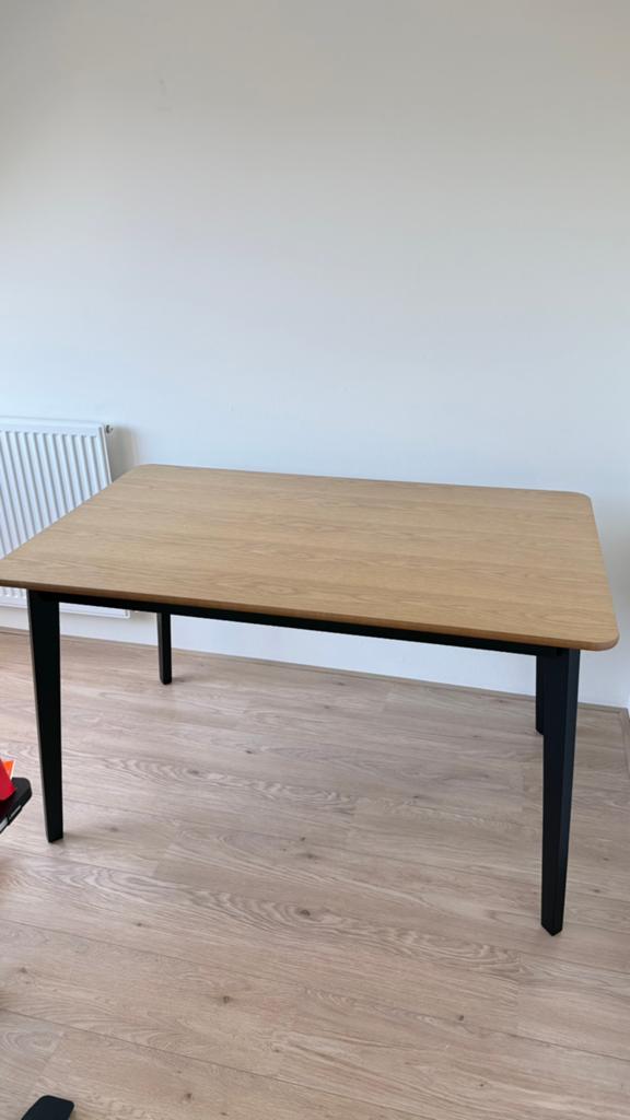 Eettafel Jysk nieuwprijs €219,-, Ophalen, 200 cm of meer, 50 tot 100 cm, Zo goed als nieuw