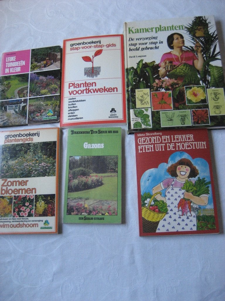 Boeken over Moestuin, Gazons, Bloemen, Tuinideeën, Ophalen of Verzenden, Gelezen, Strandberg, Oudshoorn, Tuinieren en Tuinplanten