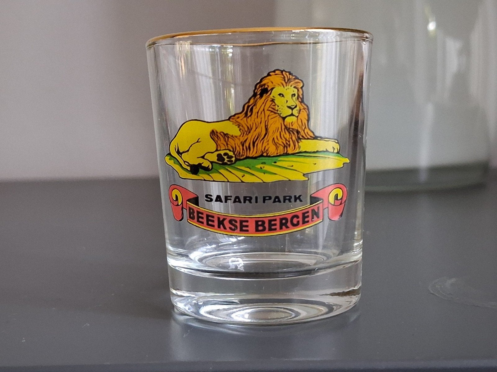 Shotglaasje Beekse Bergen Leeuw Souvenir, Ophalen of Verzenden, Zo goed als nieuw