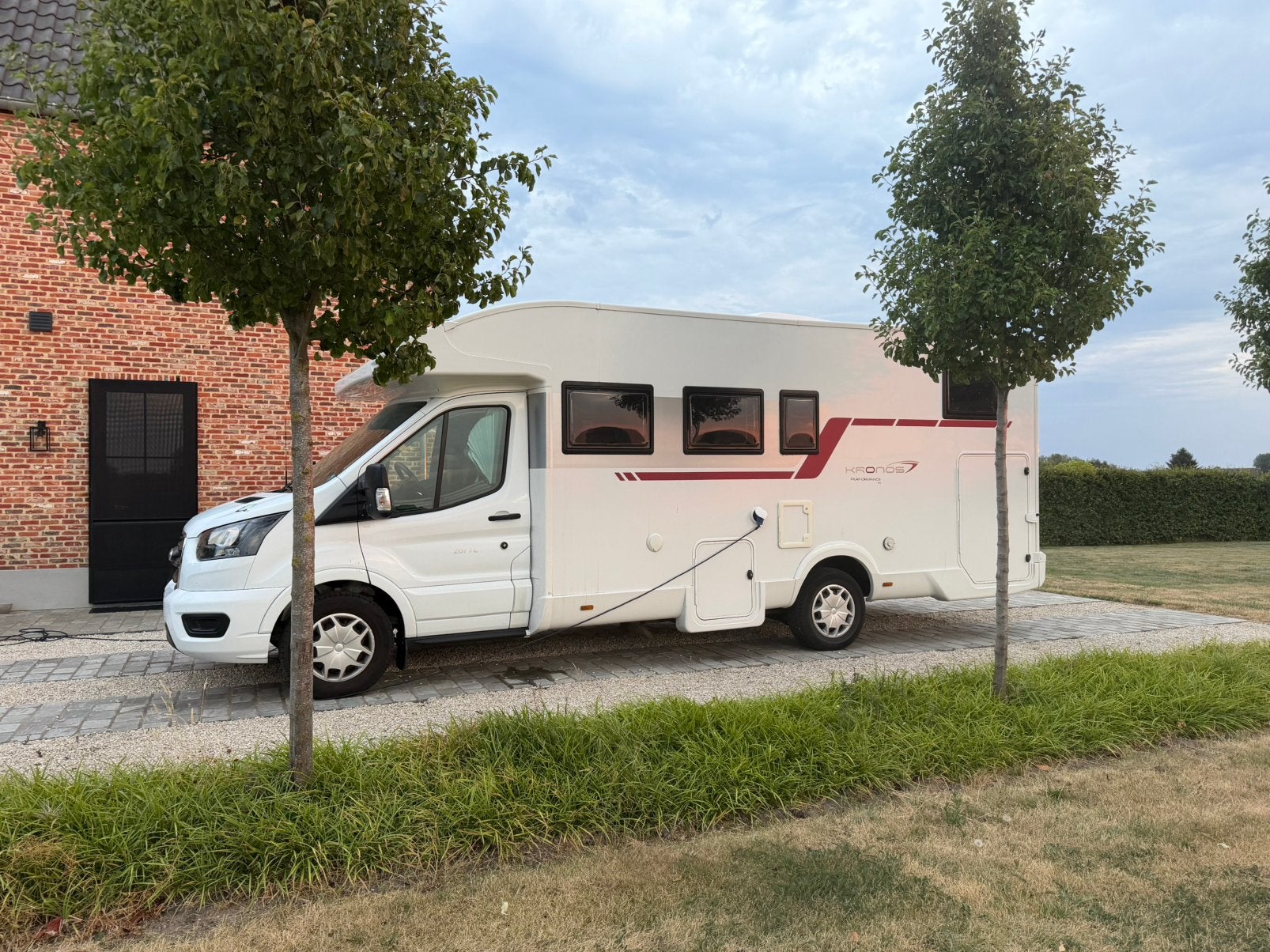 Mobilehome/camper Ford Roller Team Kronos 287TL, Koelkast, Ringverwarming, Ford, Ford