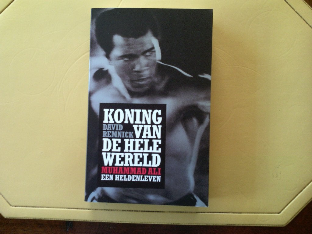 sportboek-Koning van de hele wereld ( Muhammad Ali ), Ophalen of Verzenden, Zo goed als nieuw, Vechtsport
