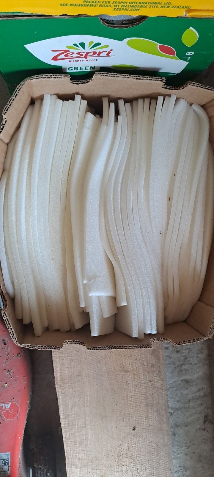 opvulschuim schuimlappen kussenvulling verpakkingsmateriaal, Hobby en Vrije tijd, Ophalen, Gebruikt