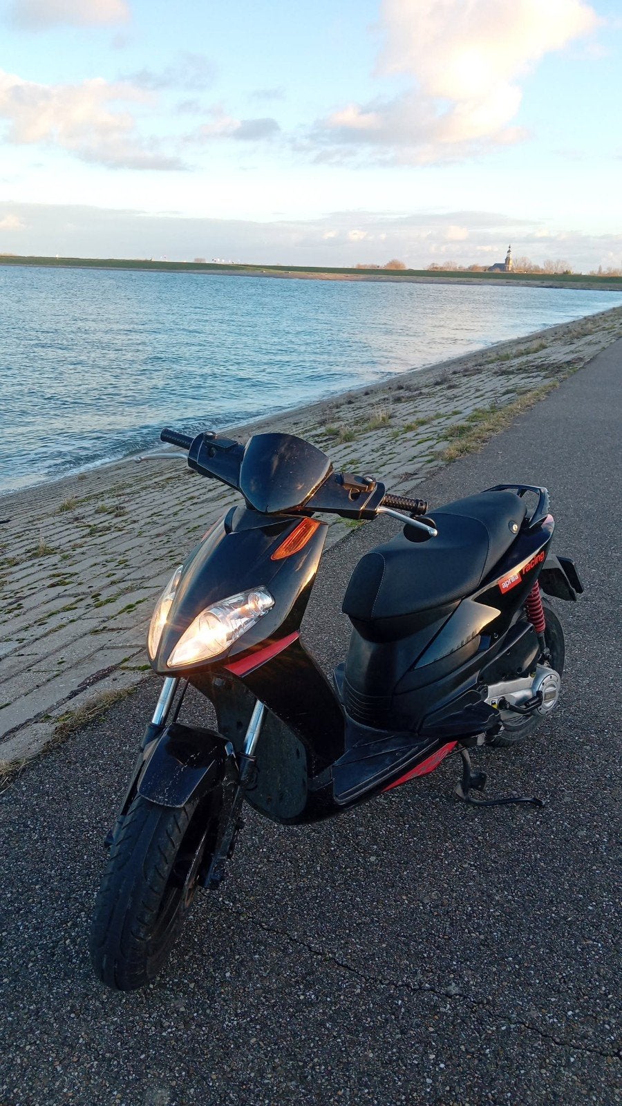 klus-scooter, bijna werkend, Ophalen, Overige modellen, Maximaal 45 km/u, Zo goed als nieuw