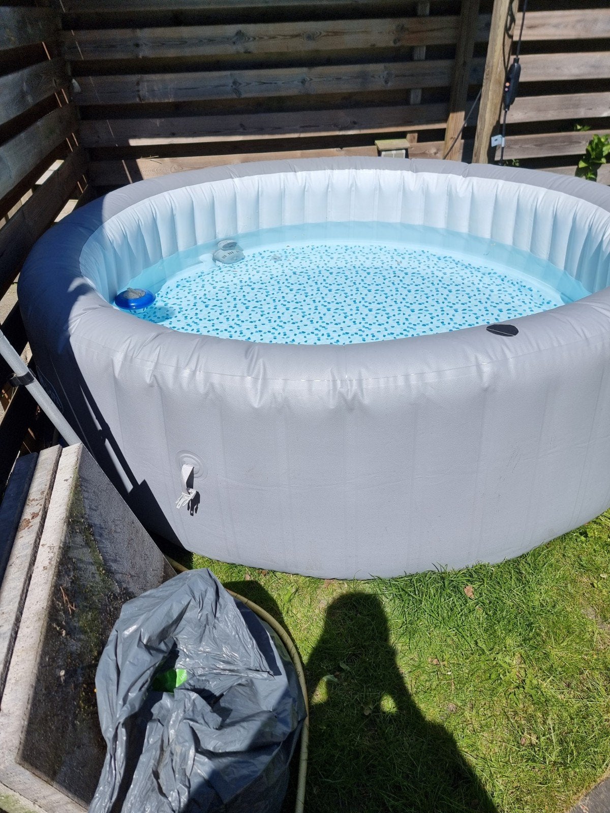 Lay-Z-Spa Grenada Jacuzzi - 6-8 personen, 220x220 cm, Ophalen of Verzenden, Gebruikt, Opblaasbaar