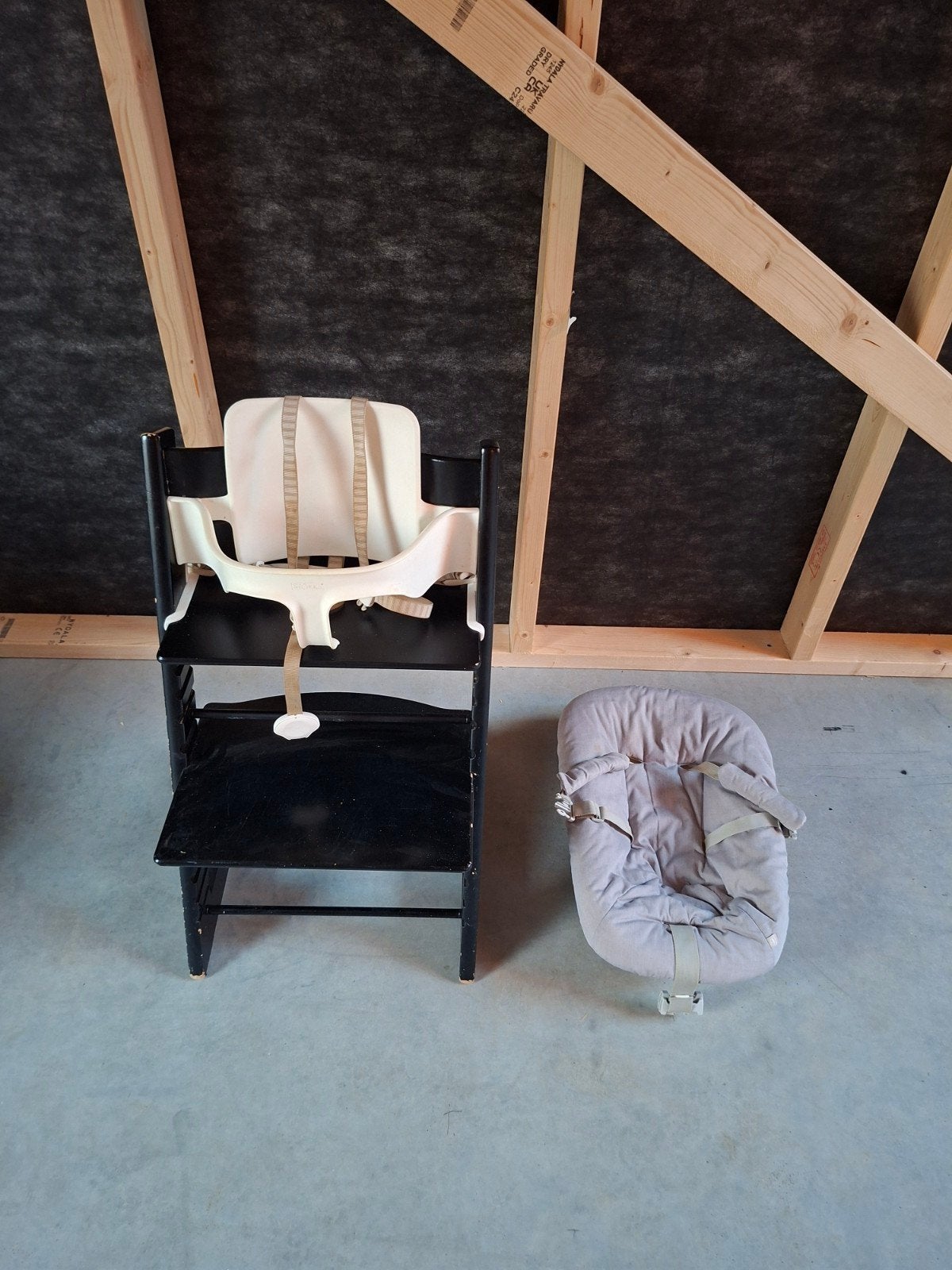 Stokke Tripp Trapp met Newborn Set, Kinderen en Baby's, Kinderstoelen, Ophalen, Gebruikt, Meegroeistoel, Gordel(s)