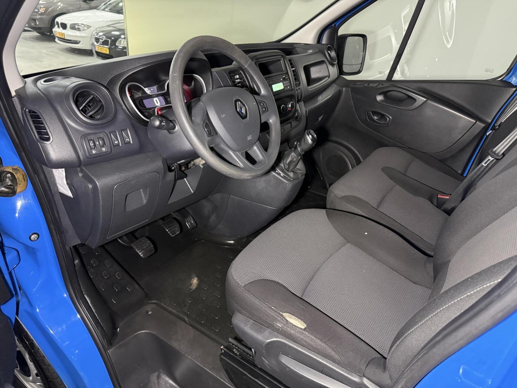 Renault Trafic bestel 1.6 dCi L1H1 l AIRCO l IMPERIAAL l TRE, Voorwielaandrijving, Dealer onderhouden, Stof, Gebruikt