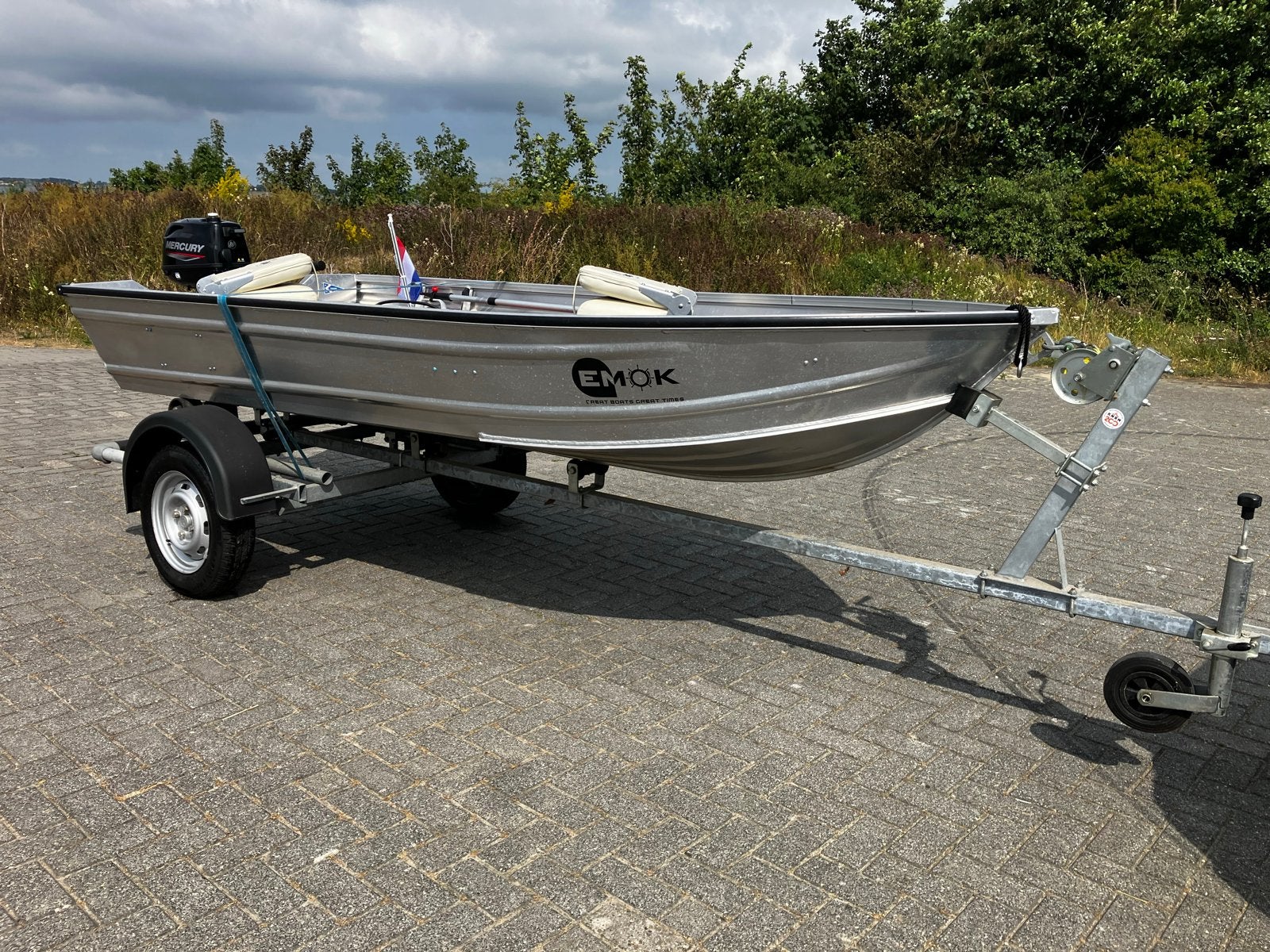 EMOK Aluminium Visboot/Toerboot met Mercury 6PK, Overige merken, Buitenboordmotor, Aluminium, Kussenset
