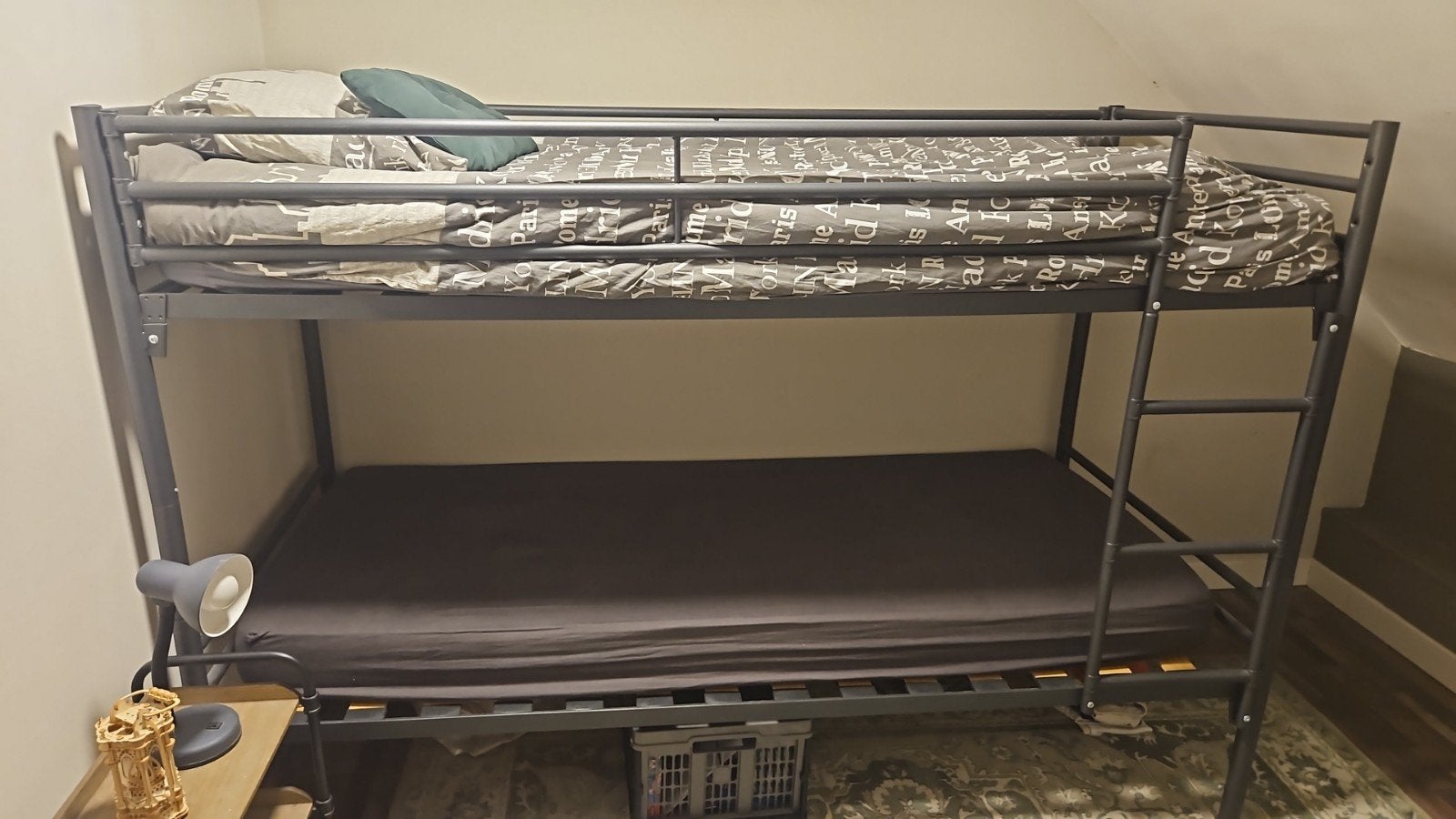 Stapelbed, Ophalen