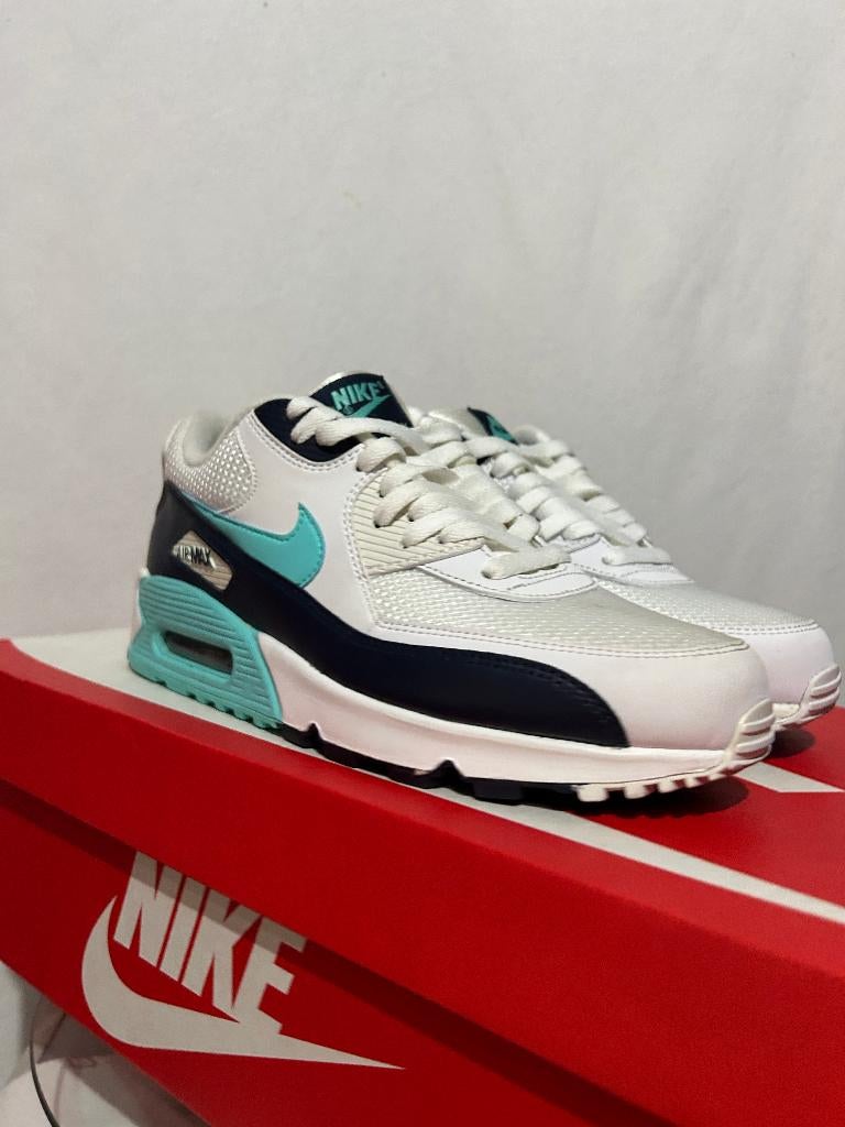 NIEUW IN DOOS! Maat 41 - Nike Air Max 90 Aurora, Overige kleuren, Verzenden, Nike, Nieuw