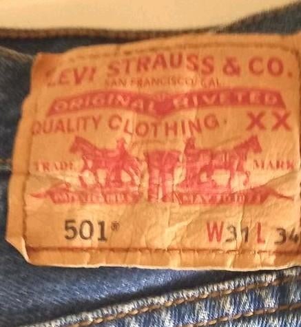 LEVI STAUS   maat  31 W 34 L blauw, Ophalen of Verzenden, Zo goed als nieuw, Blauw, W32 (confectie 46) of kleiner