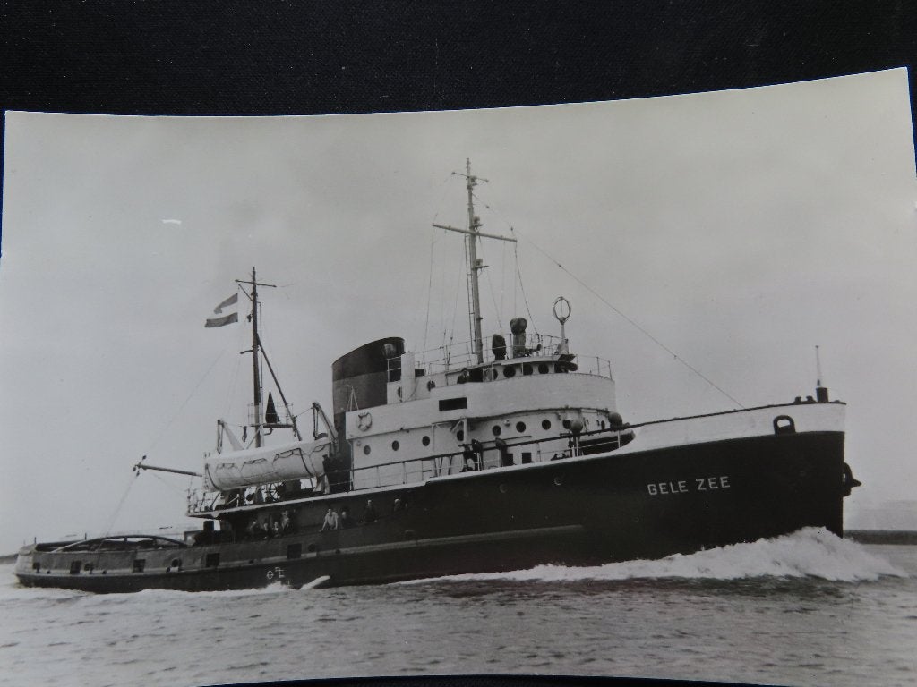 ansichtkaart sleepboot "Gele zee "Smit & co, Ophalen of Verzenden, Gebruikt, Motorboot, Kaart, Foto of Prent
