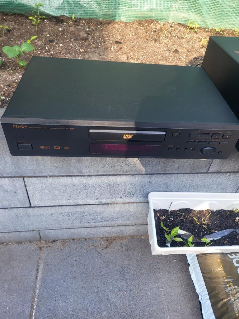 Denon dvd player. Mag 20euro opgehaald in beverwijk, Audio, Tv en Foto, Dvd-spelers, Ophalen of Verzenden, Overige merken