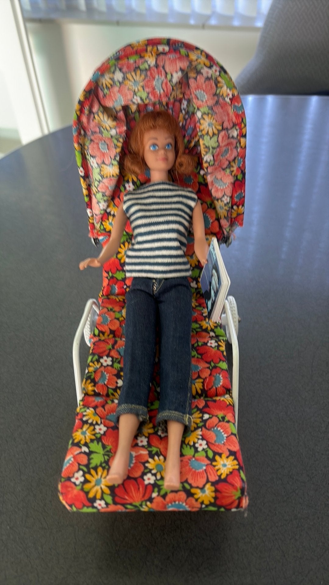 Vintage jaren 60 ligstoel voor Barbie, Verzamelen, Poppen, Ophalen of Verzenden, Gebruikt, Accessoires