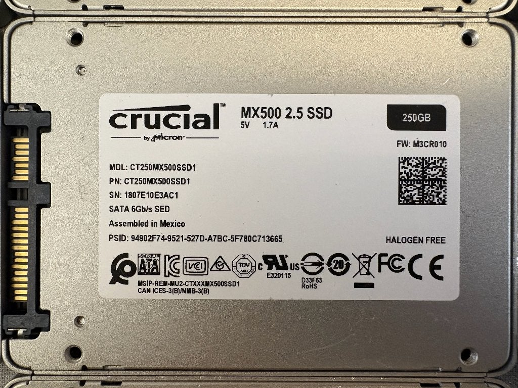 13 x Crucial MX500 250GB 2,5" SATA SSD, Intern, Gebruikt, Verzenden, Laptop