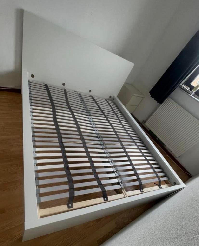 Twee slaap bed, Tweepersoons, Zo goed als nieuw, Hout, 140 cm