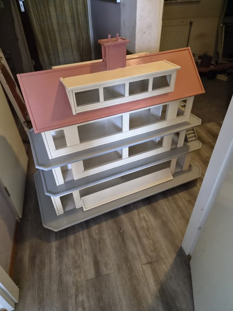 Zeer groot poppenhuis, Ophalen, Gebruikt, Poppenhuis