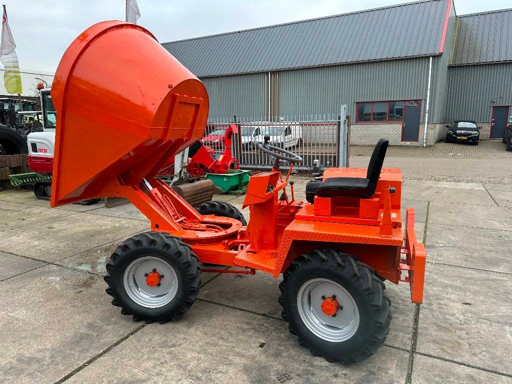 Lombardini Dumper 3-zijde en hoogkiepen (bj 1999)