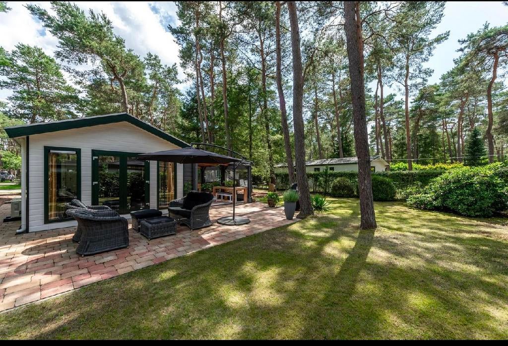 Chalet, vakantiehuisje op vakantiepark Capfun Doornspijk, In bos, Recreatiepark, Gelderland en Veluwe, Chalet, Bungalow of Caravan