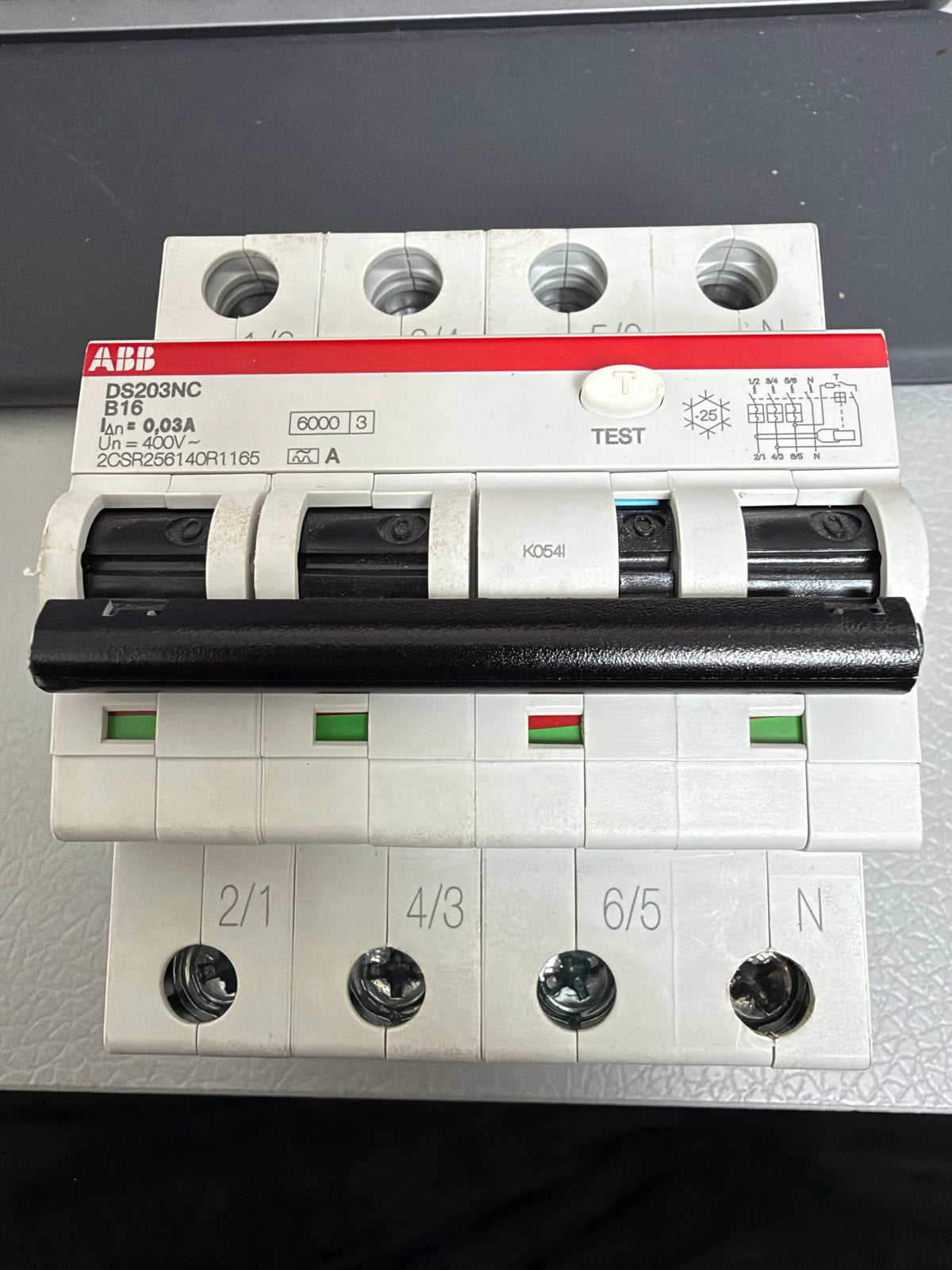 ABB Haf System Pro M Aardlekautomaat DS203NC B16, Ophalen of Verzenden, Nieuw, ABB, Aardlekautomaat