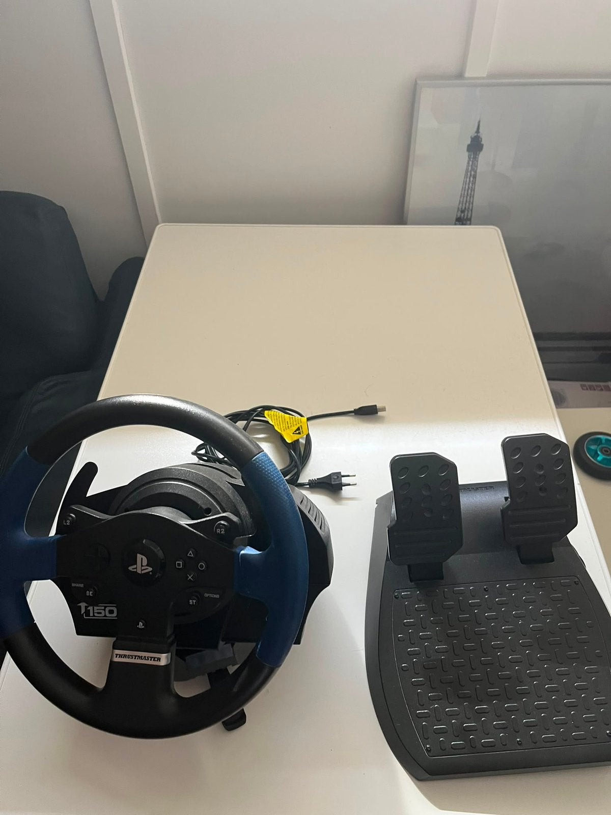 Trustmaster T150 racestuur, Ophalen of Verzenden, Zo goed als nieuw