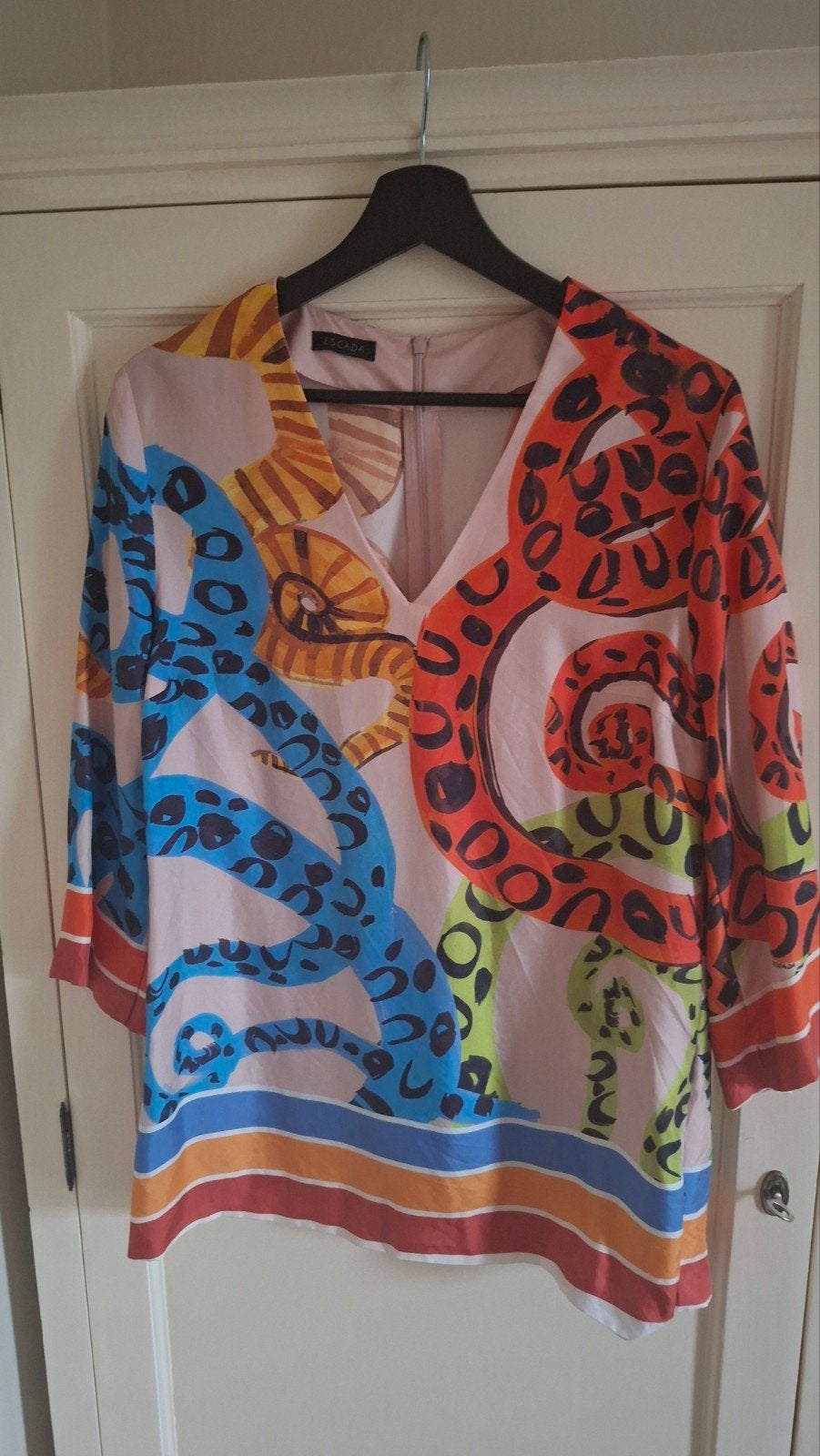Escada zijden tuniek. maat M, Maat 38/40 (M), Meerkleurig, Escada, Ophalen of Verzenden