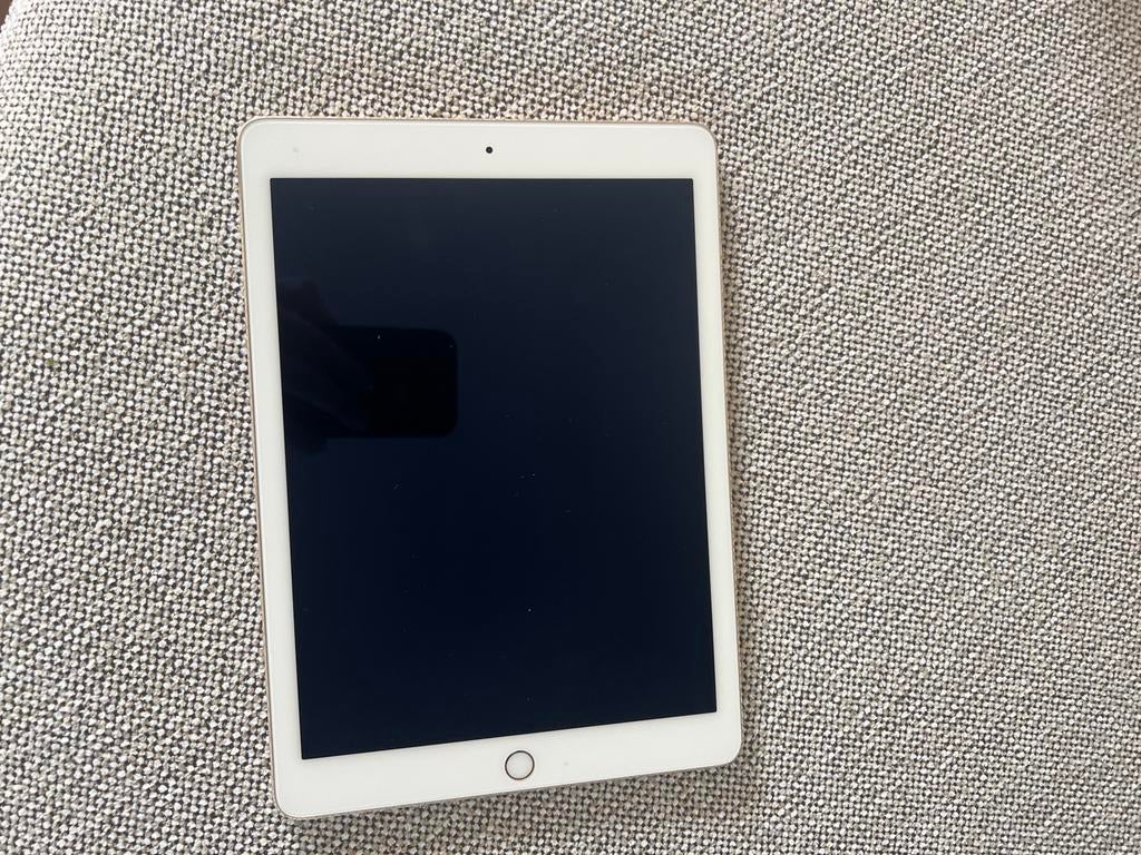 Apple iPad Pro koperkleurig, 10 inch, Rose Goud, Gebruikt, 32 GB