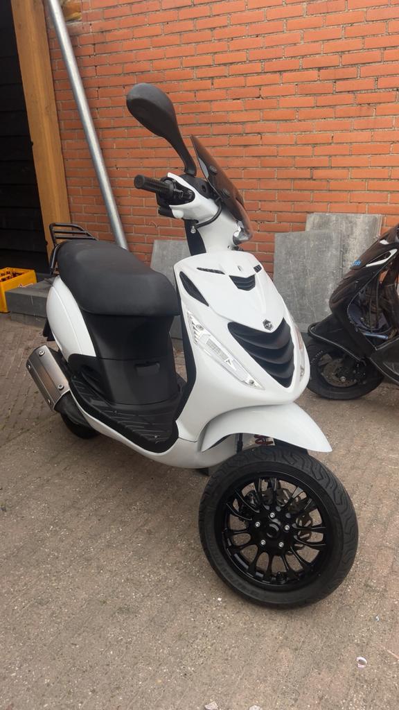 Piaggio zip 180cc lc op brom TERUIL, Ophalen, Tweetakt, Maximaal 45 km/u, Zip