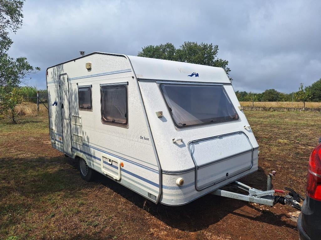 Knaus Vimara caravan 410B, Treinzit, Particulier, Knaus, Schokbreker