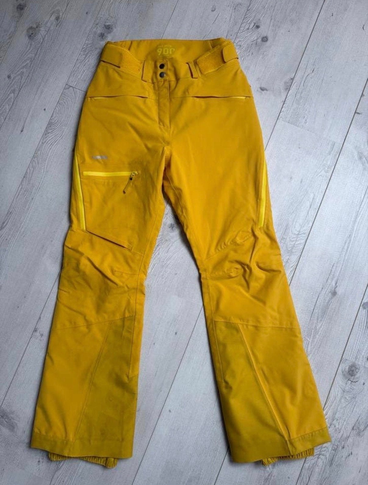 Wed'ze Skibroek/Snowboardbroek Geel - Maat 38 (M), Ophalen of Verzenden, Gedragen, Maat 38/40 (M), Broek