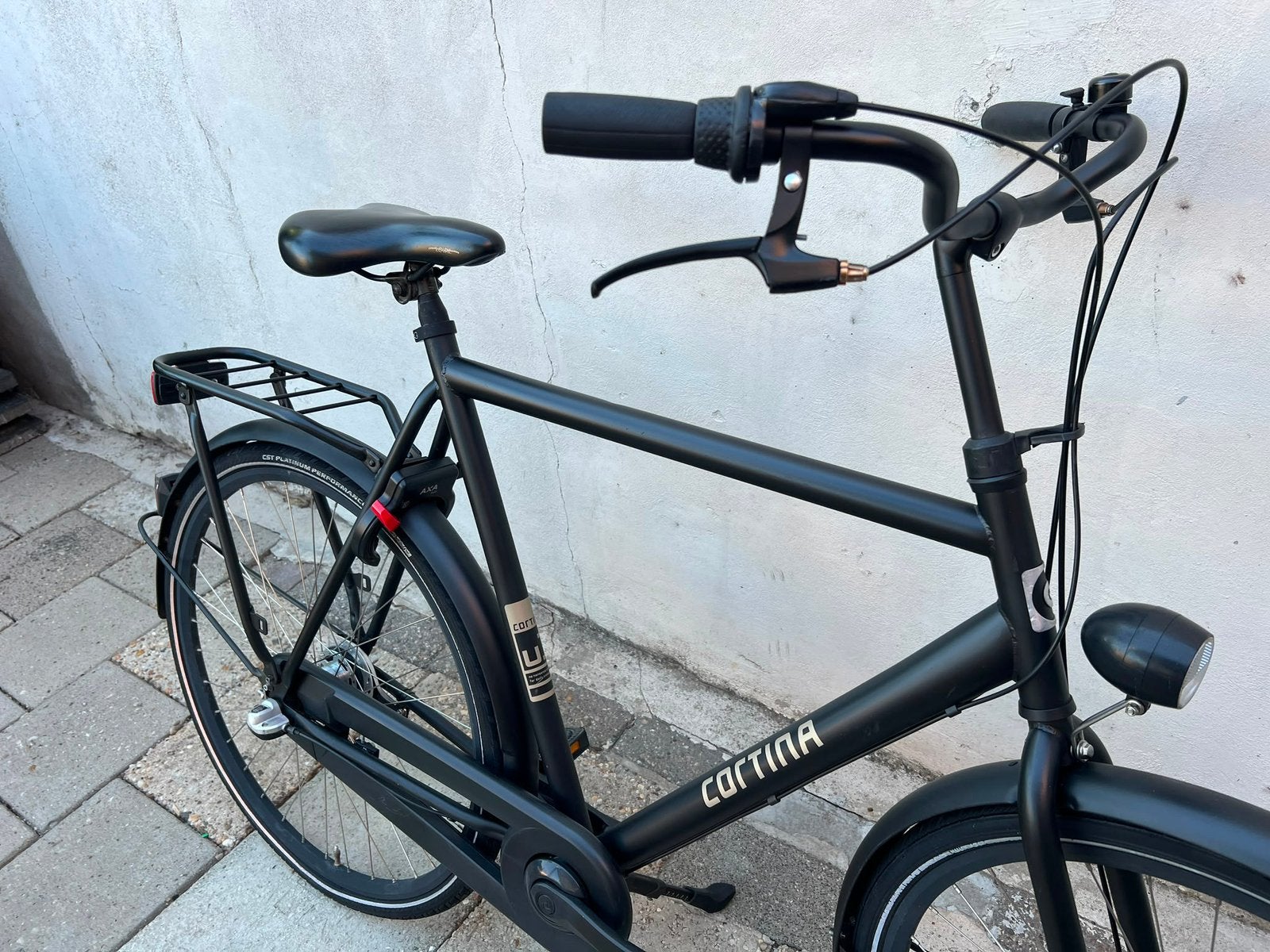 Cortina U1 Herenfiets nieuwe model 28 inch 65 cm N3, Fietsen en Brommers, Fietsen | Heren | Herenfietsen, Versnellingen, Zo goed als nieuw