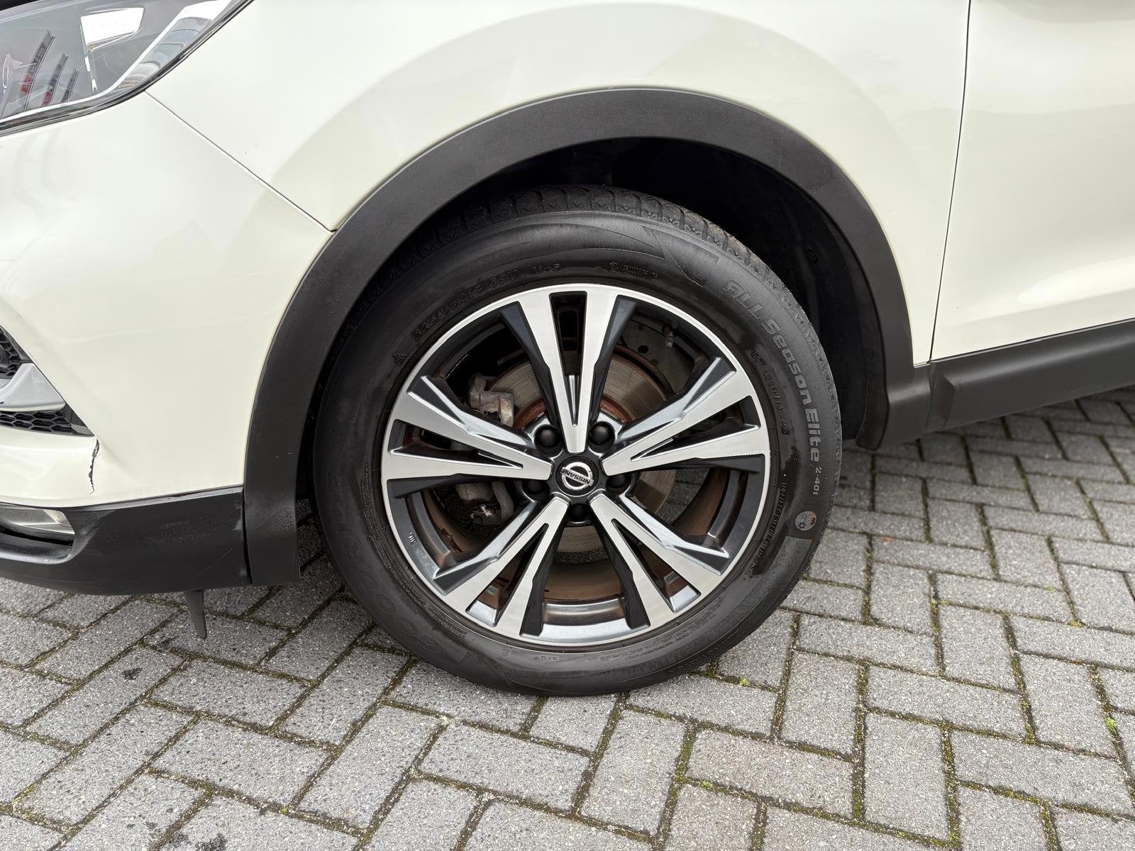 Nissan Qashqai 1.3 DIG-T Business Edition | Automaat | Panor, Automatische klimaatregeling, Gebruikt, Euro 6, 4 cilinders