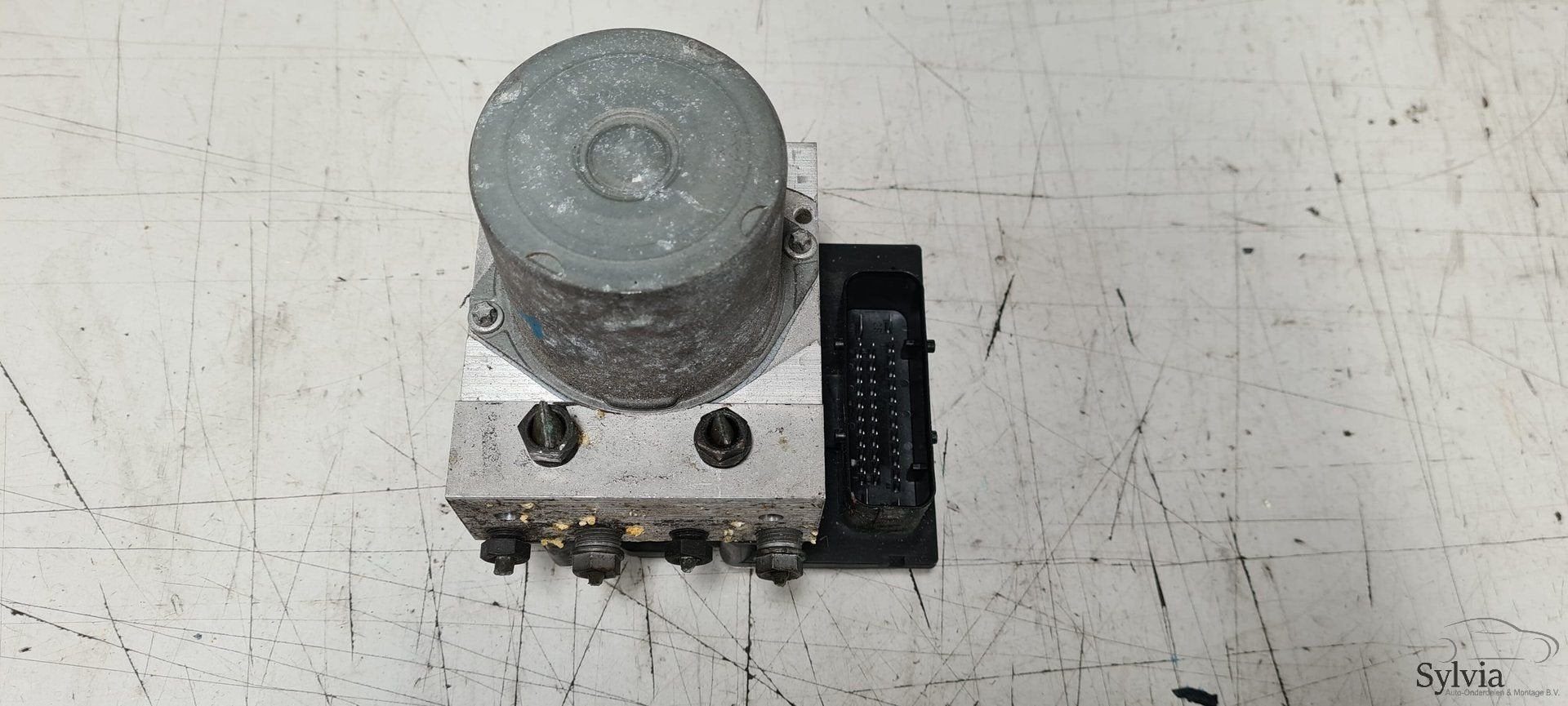 ABS Pomp BMW 5 / 6 serie E60 E61 E63 E64 6768646 / 6768648, Gebruikt, -, -, Ophalen of Verzenden
