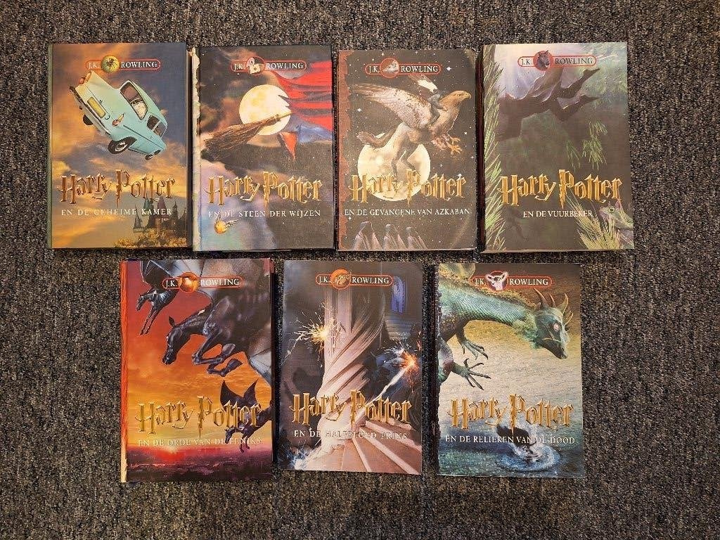 Harry Potter Boeken complete serie J K Rowling, Boeken, Ophalen of Verzenden, Zo goed als nieuw, J.K. Rowling