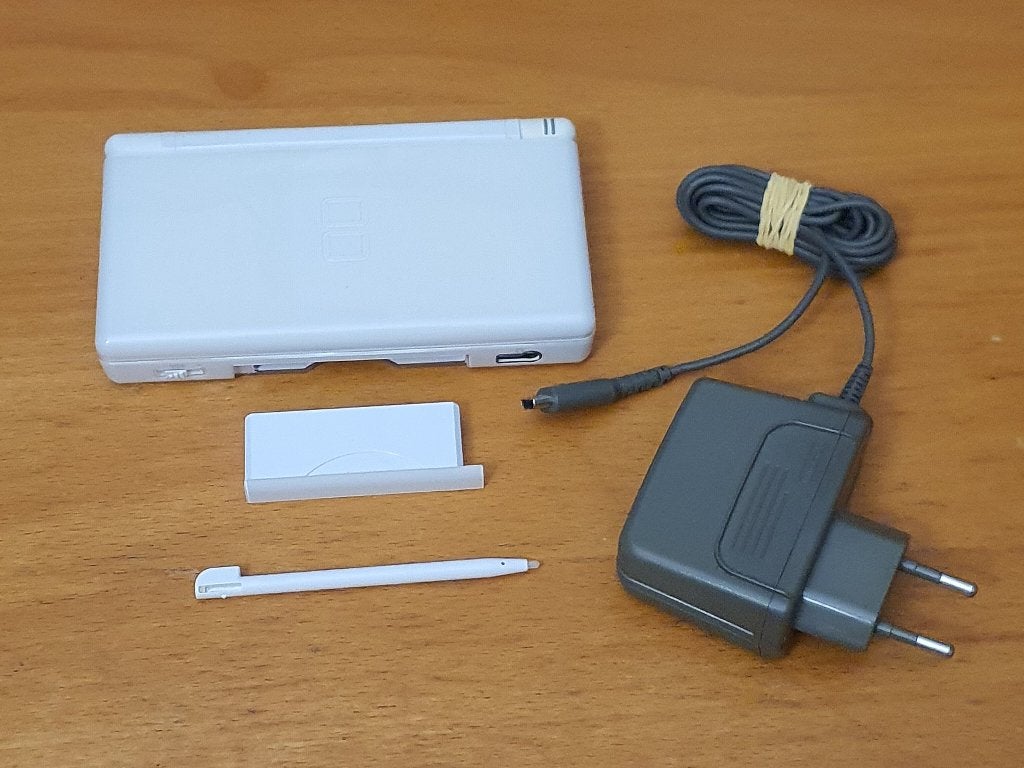 KRASVRIJ BEELDSCHERM | Nintendo DS LITE met OPLADER, Ophalen of Verzenden, Gebruikt, Wit, DS Lite