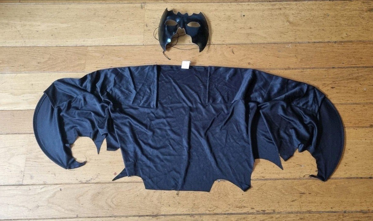Batman vleermuis cape masker - Halloween verkleedset 110-134, Ophalen of Verzenden, Zo goed als nieuw, 122 t/m 128, Jongen of Meisje