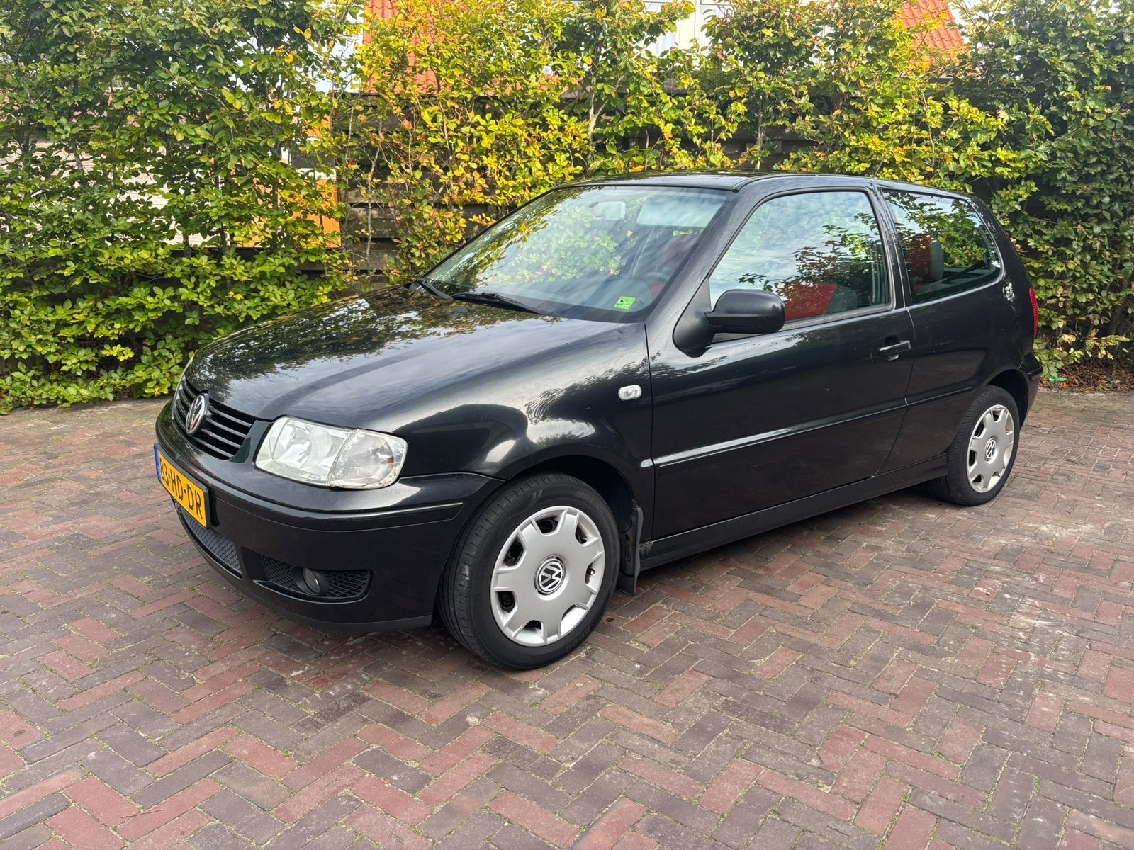 Volkswagen Polo 1.4 55KW 2001 Zwart, Auto's, 74 pk, 4 cilinders, 918 kg, Zwart