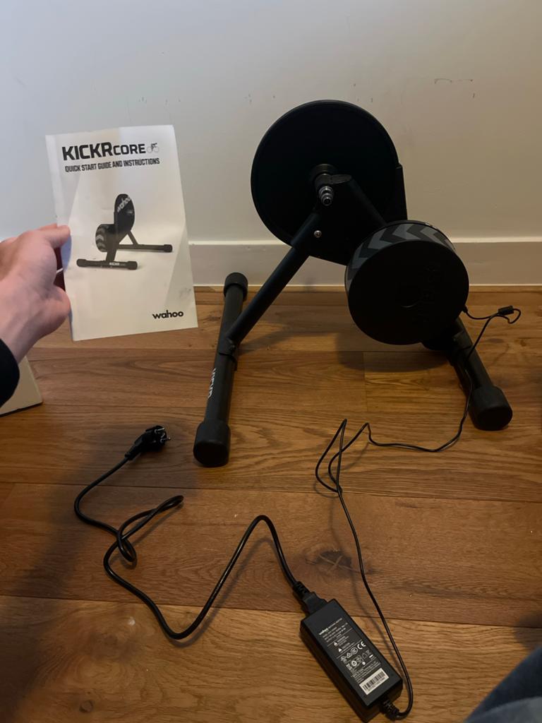 Wahoo KICKR CORE Smart Trainer - Zo goed als nieuw, Ophalen, Zo goed als nieuw, Overige typen