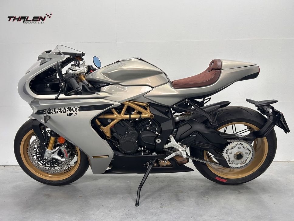 MV AGUSTA SUPERVELOCE 800 S Nieuw (bj 2025)  9 km, Motorrijbewijs A, Bedrijf, Super Sport, Meer dan 35 kW