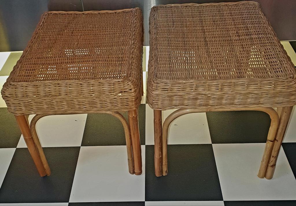 Rotan krukjes/tafeltjes vintage boho twee voor €45,-, Huis en Inrichting, Krukjes, Ophalen, Zo goed als nieuw, Overige materialen