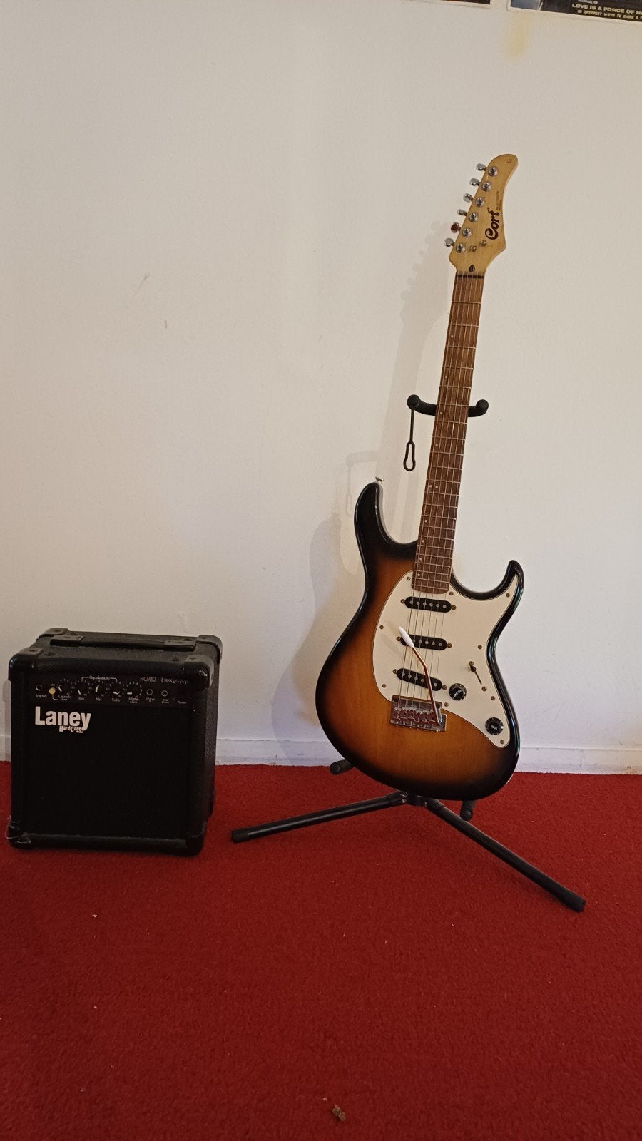 Cort Elektrische Gitaar met Laney Versterker en Accessoires, Ophalen