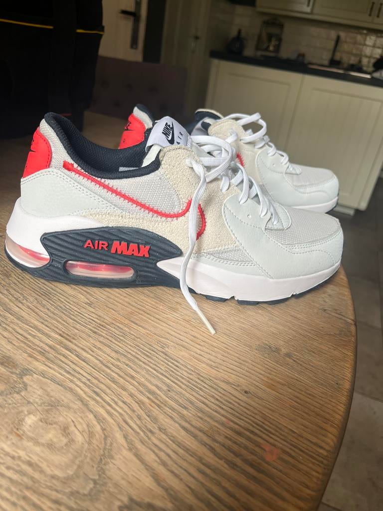 Originele Nike Air Max - Maat 41, Kleding | Heren, Schoenen, Verzenden, Zo goed als nieuw