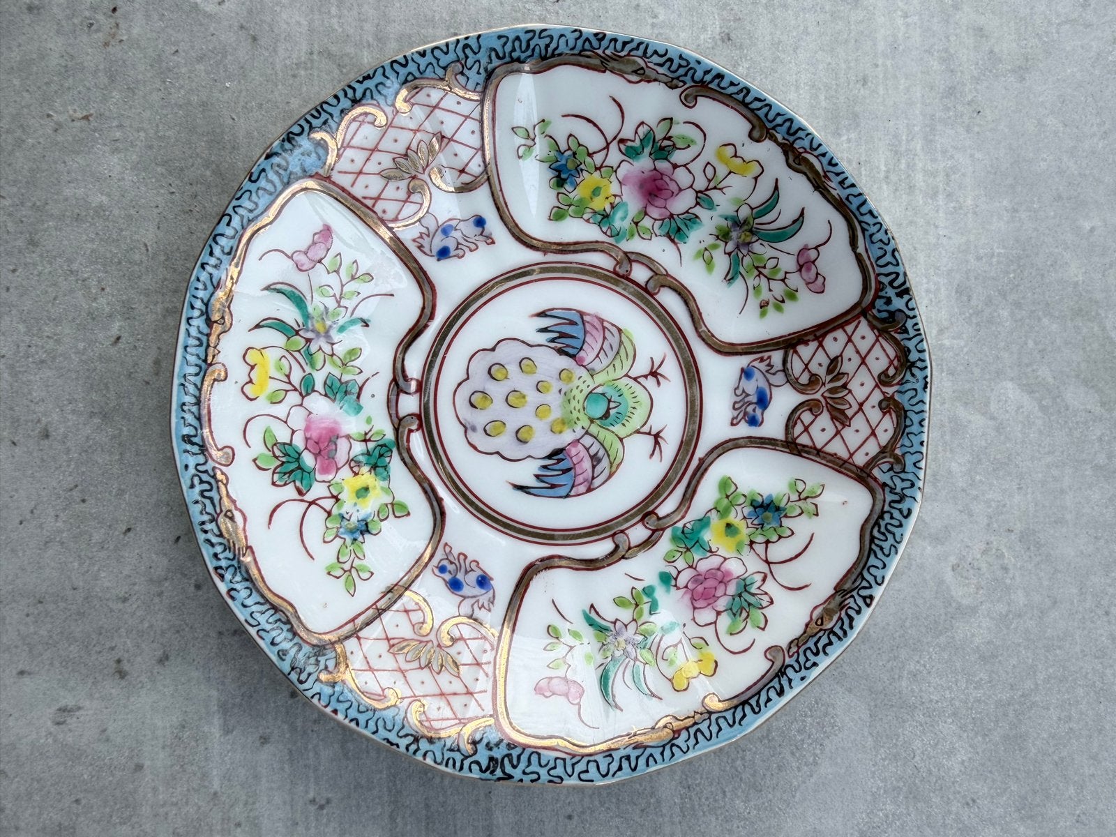 Antiek Chinees Sierbordje met Handgeschilderde Decoratie, Ophalen of Verzenden
