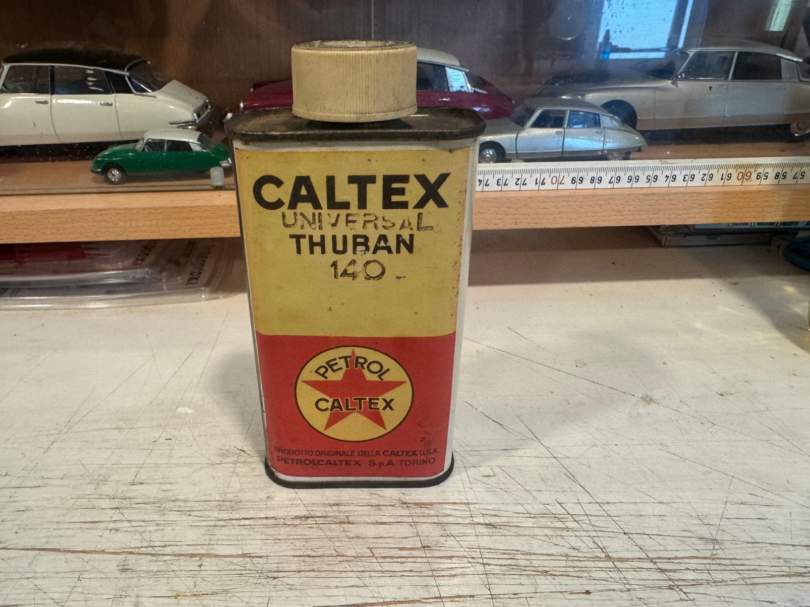 Oude Vintage Caltex Thuban 140 olie blikje met dop, Ophalen of Verzenden, Gebruikt, Gebruiksvoorwerp