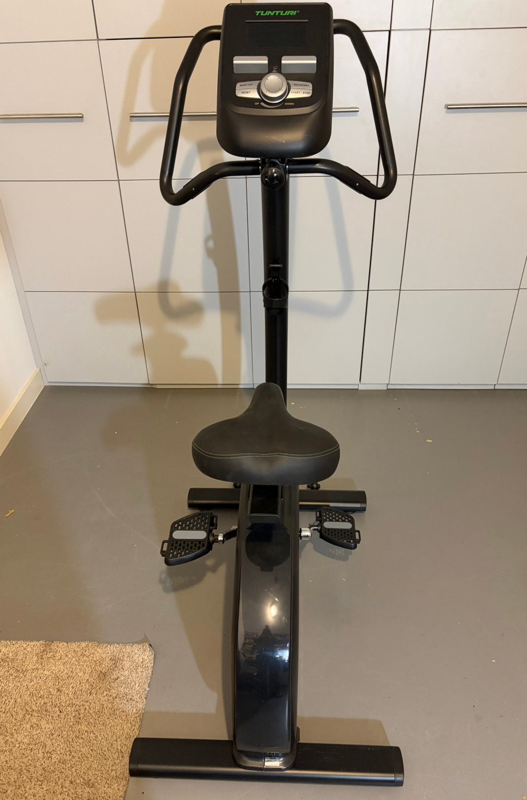 Hometrainer Tunturi Upright Bike F40 zgan, Ophalen, Zo goed als nieuw, Metaal, Hometrainer