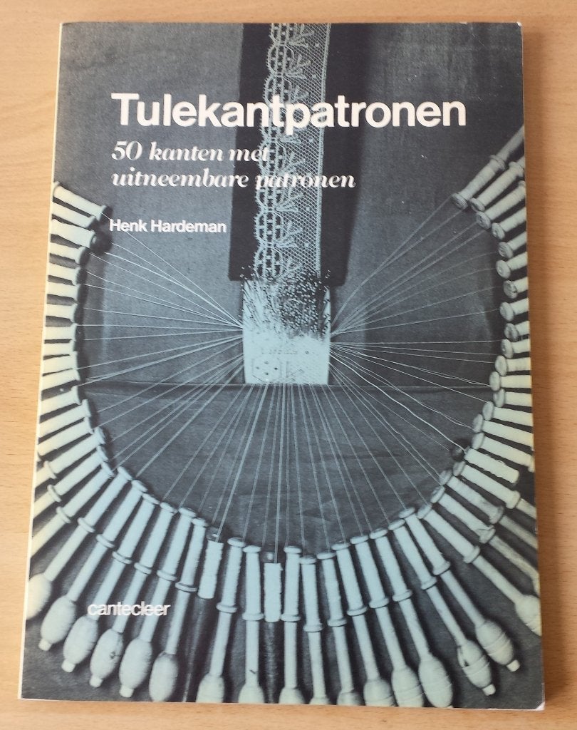 Kantklossen - 50 Tulekantpatronen - Henk Hardeman - 1982, Hobby en Vrije tijd, Gebruikt, Ophalen of Verzenden, Nvt, Boek of Tijdschrift