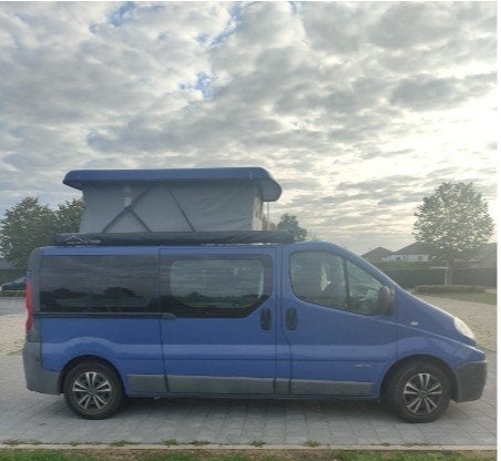 Renault Trafic Camper | 2010 | 4 slaapplaatsen | 4 gordels |