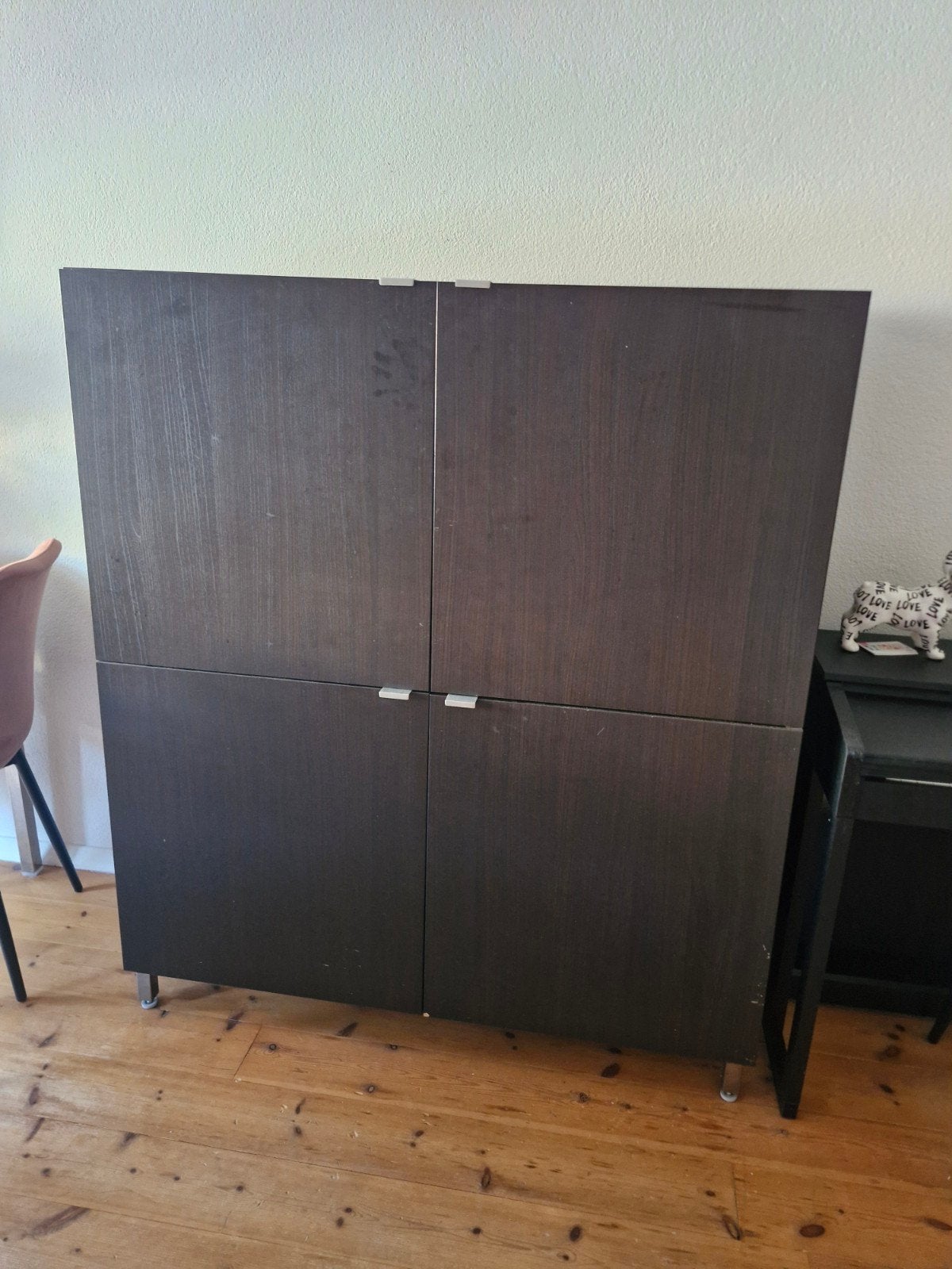 Gratis zwarte kast met 4 deuren, Huis en Inrichting, Ophalen, Gebruikt