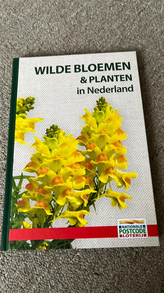Wilde Bloemen & Planten in Nederland - Nationale Postcode Lo, Ophalen of Verzenden, Gelezen, Bloemen, Planten en Bomen